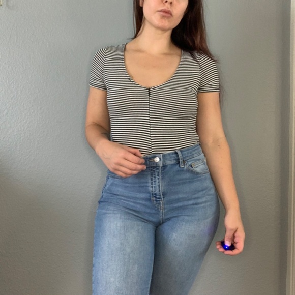 Black and white striped bodysuit - Picture 3 of 8